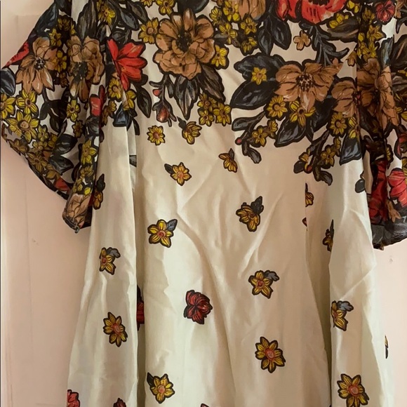 Urban Outfitters Dress - Picture 2 of 4